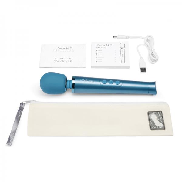 Le Wand Petite  Massager